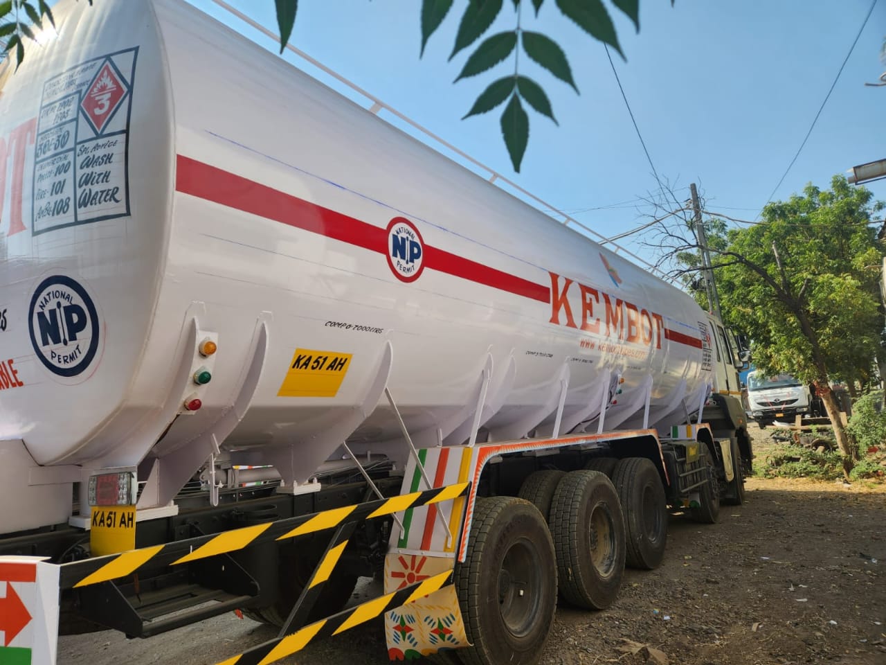 Kembot Fuel Tanker